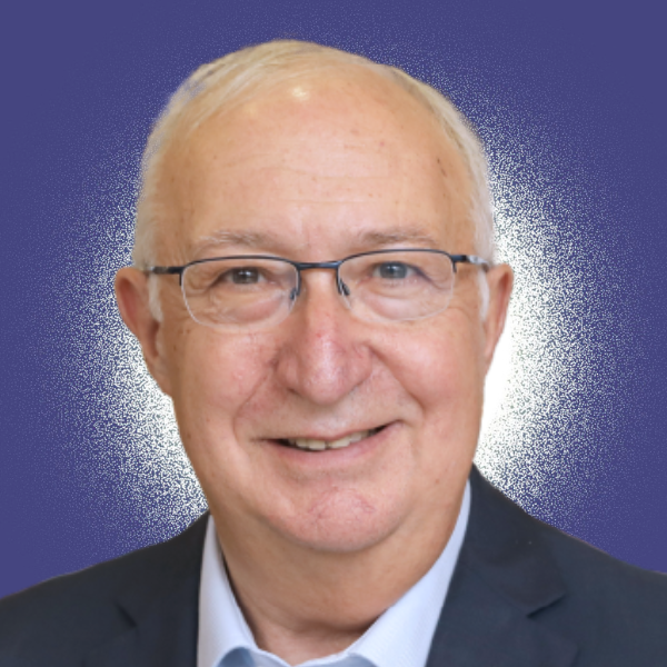 פרופ' (אמריטוס) מנואל טְרַכְטֶנְברג